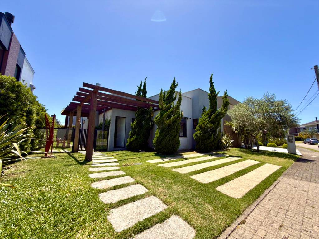 Casa em Condomínio 4 dormitórios para venda, Centro em Xangri-lá | Ref.: 12933