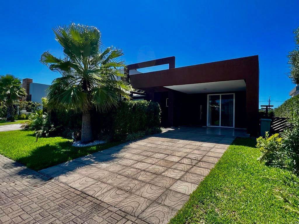 Casa em Condomínio 3 dormitórios para venda, Zona Nova em Capão da Canoa | Ref.: 14699