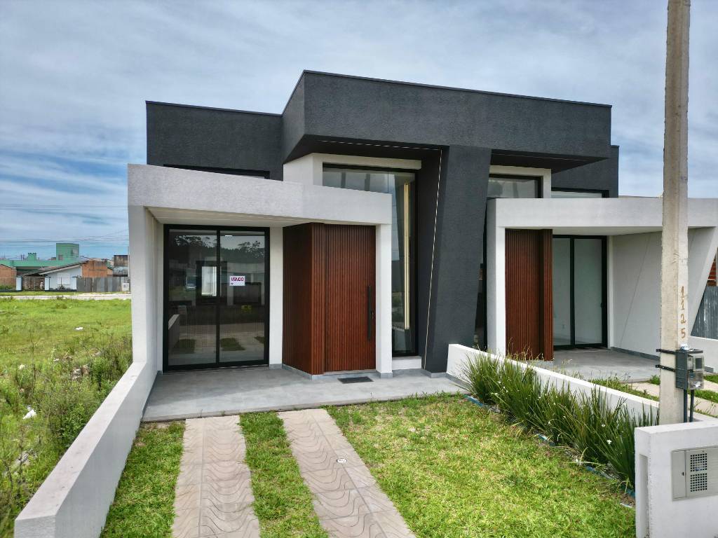 Casa 3 dormitórios para venda, Guarani em Capão da Canoa | Ref.: 18221