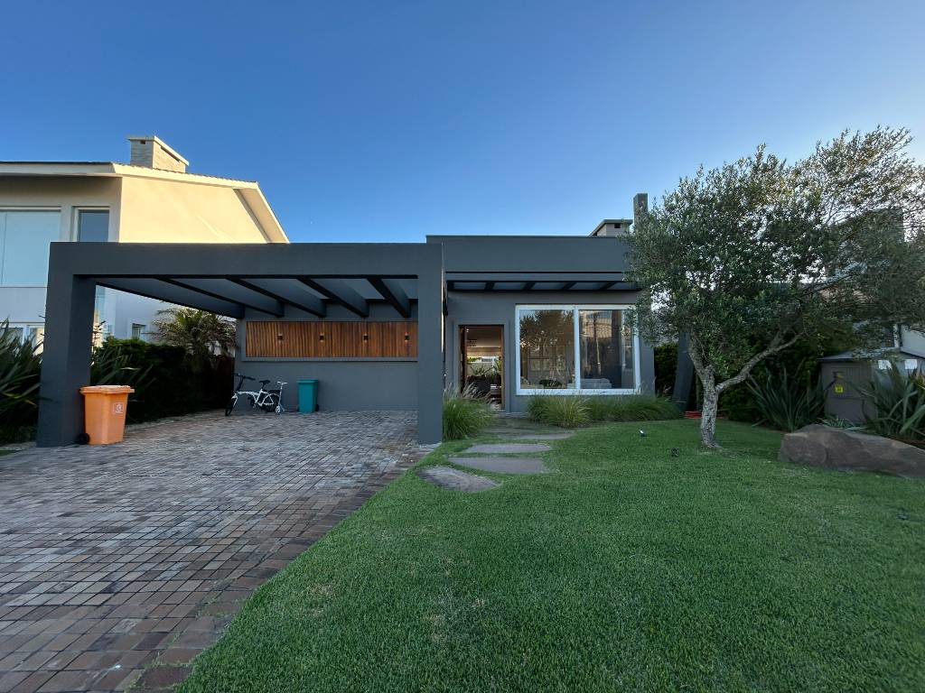 Casa em Condomínio 3 dormitórios para venda, Centro em Xangri-lá | Ref.: 18420