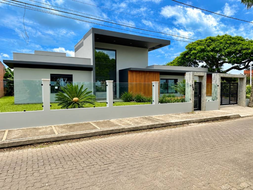 Casa 4 dormitórios para venda, Atlântida  em Xangri-lá | Ref.: 19481