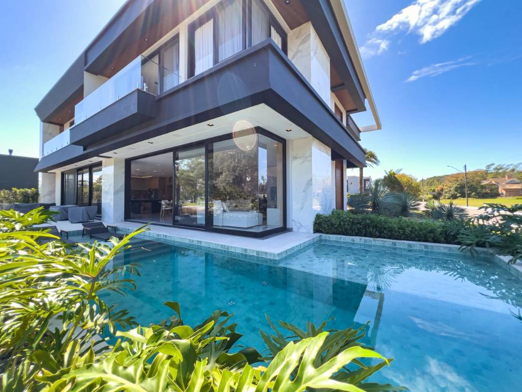 Casa em Condomínio 6 dormitórios para venda, Zona Nova em Capão da Canoa | Ref.: 20307