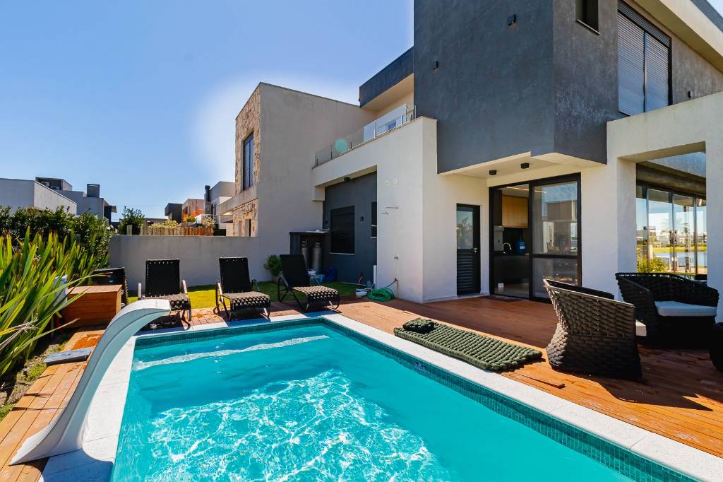 Casa em Condomínio 4 dormitórios para venda, Centro em Xangri-lá | Ref.: 20353