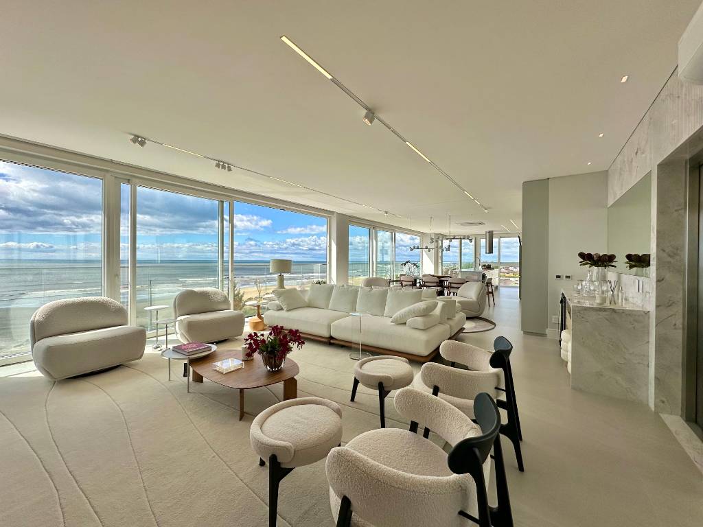 Apartamento 4 dormitórios para venda, Navegantes em Capão da Canoa | Ref.: 21579