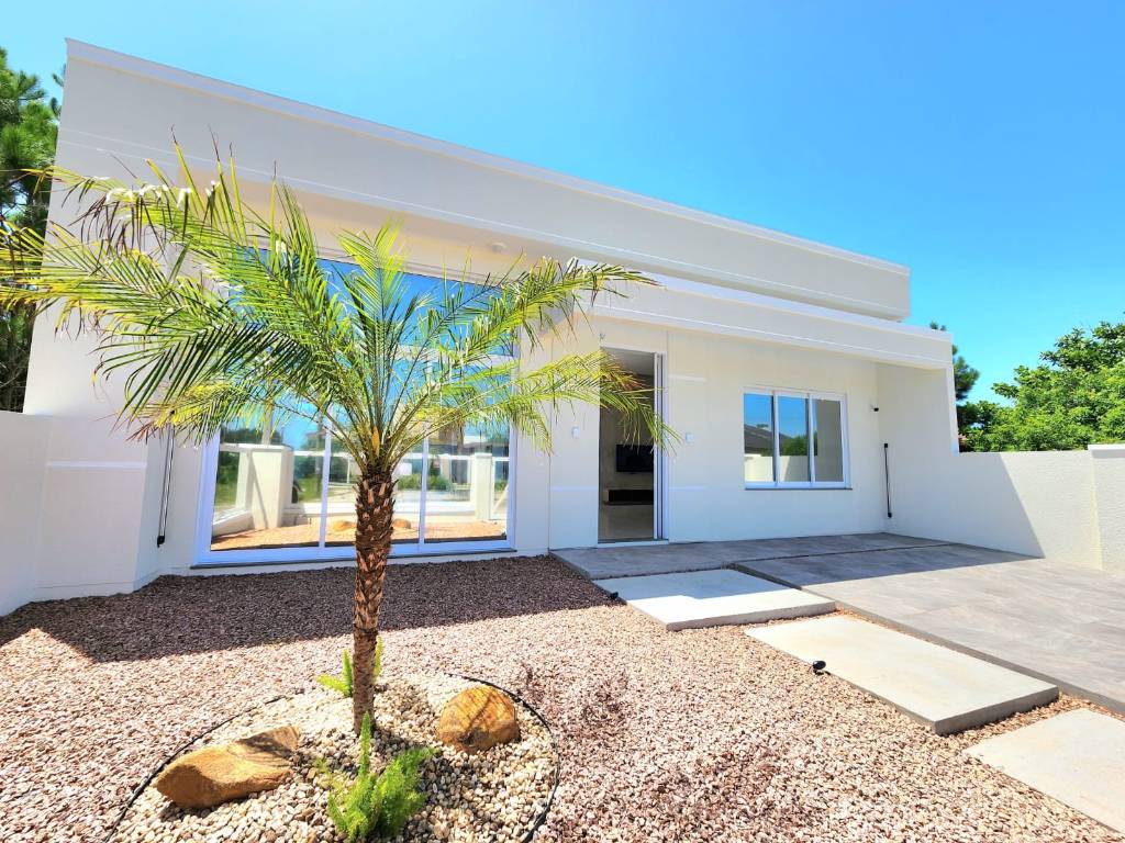 Casa 3 dormitórios à venda, Capão Novo em Capão da Canoa | Ref.: 22232