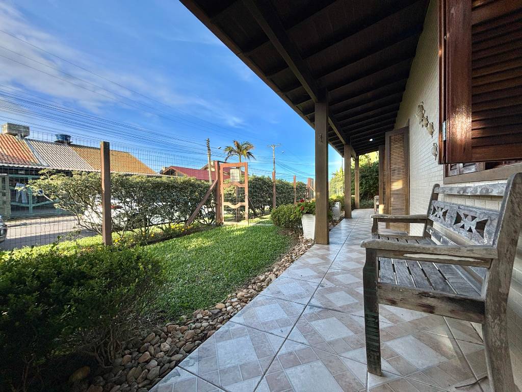 Casa 4 dormitórios para venda, Jardim Beira Mar em Capão da Canoa | Ref.: 23224