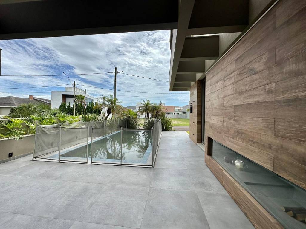 Casa em Condomínio 5 dormitórios para venda, Atlantida Sul  em Osório | Ref.: 23390