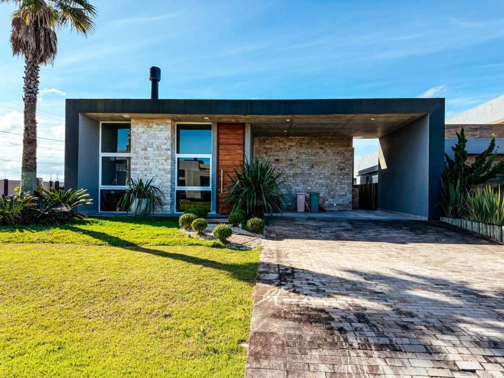 Casa em Condomínio 3 dormitórios para venda, Rainha Do Mar em Xangri-lá | Ref.: 24226
