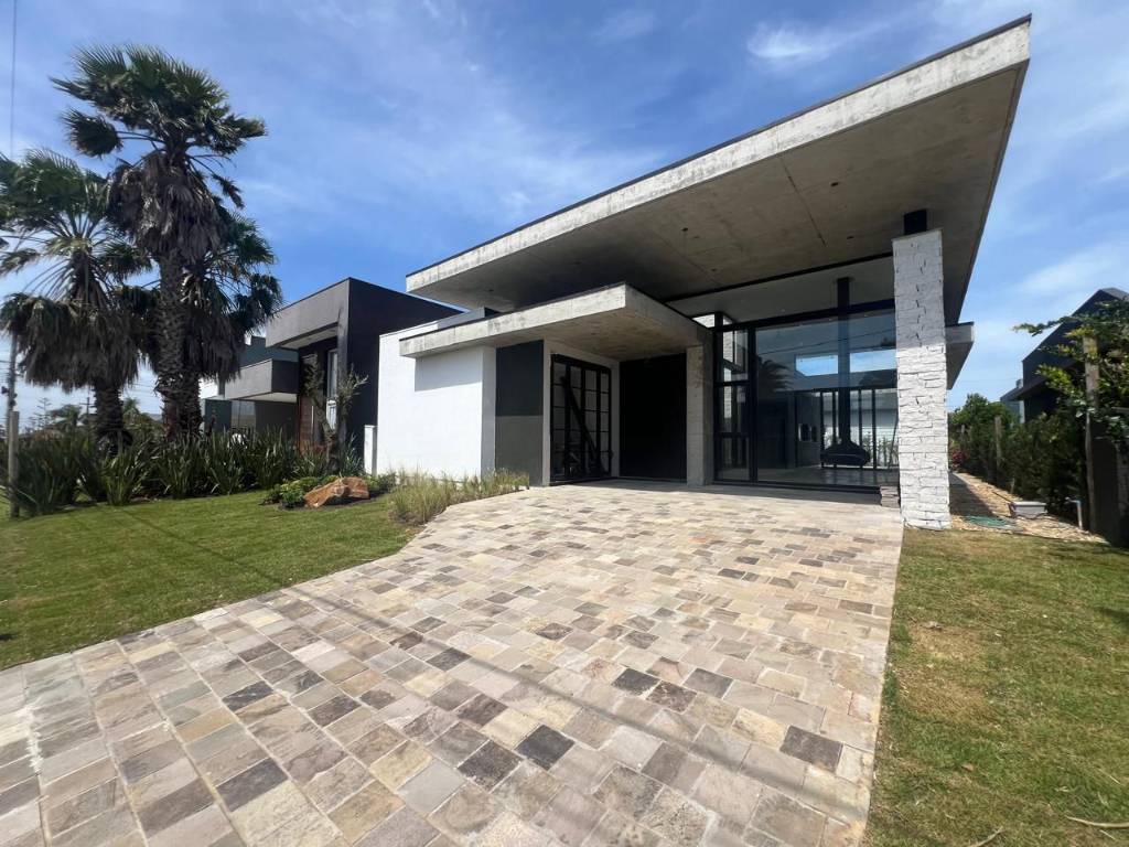 Casa em Condomínio 4 dormitórios para venda, Zona Nova em Capão da Canoa | Ref.: 25135