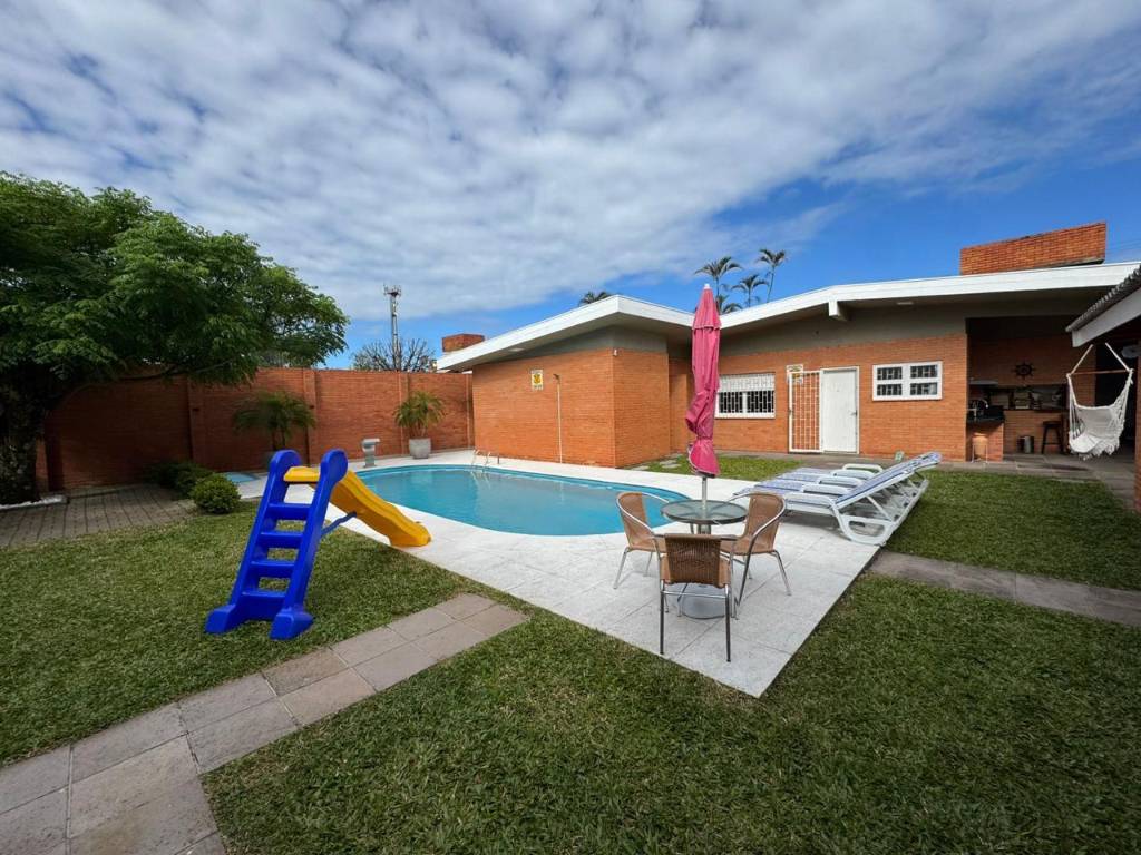 Casa 3 dormitórios para venda, Centro em Xangri-lá | Ref.: 25228