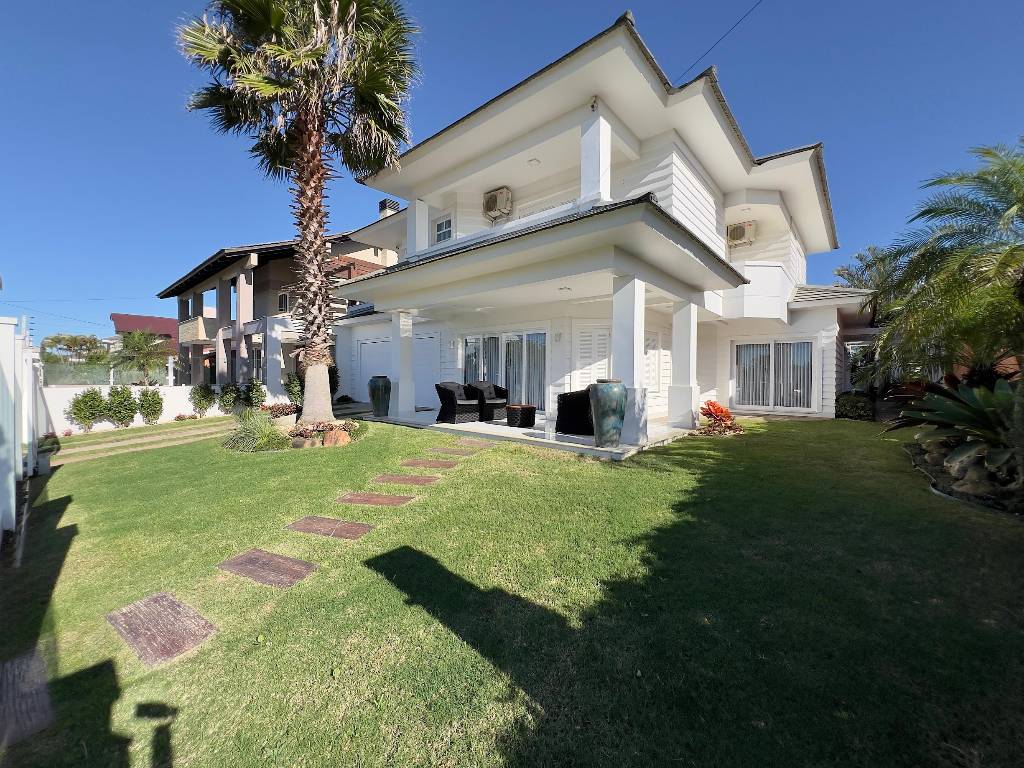 Casa 4 dormitórios para venda, Atlântida  em Xangri-lá | Ref.: 26103