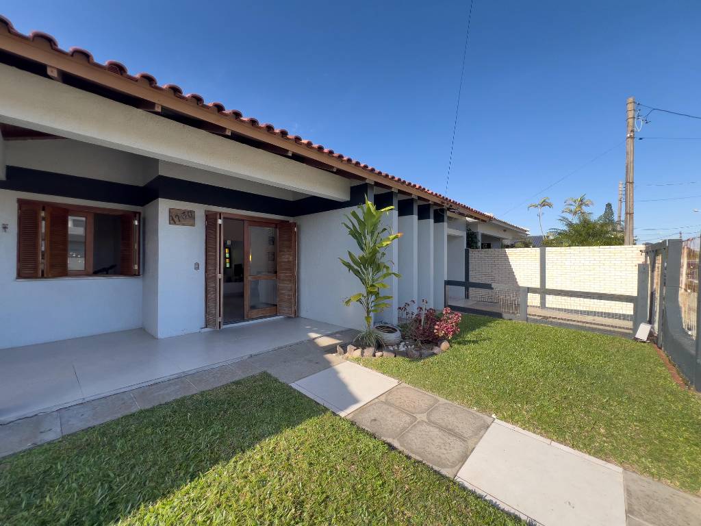 Casa 3 dormitórios para venda em Xangri-lá | Ref.: 26808