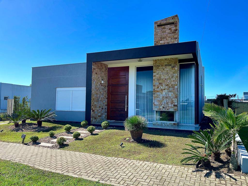 Casa em Condomínio 3 dormitórios para venda, Zona Nova em Capão da Canoa | Ref.: 9343